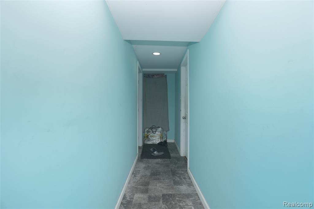 5589 Harold Street, Detroit, MI 48212 — Photo 16