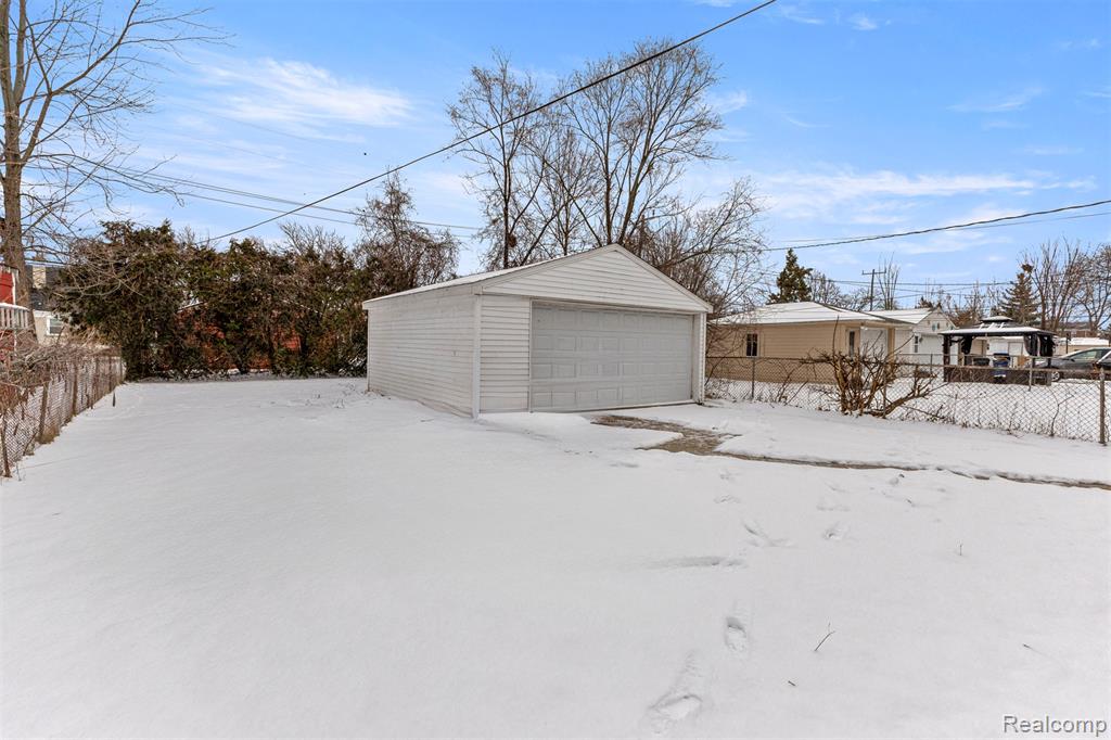 9608 Lenore, Redford, MI 48239 — Photo 39