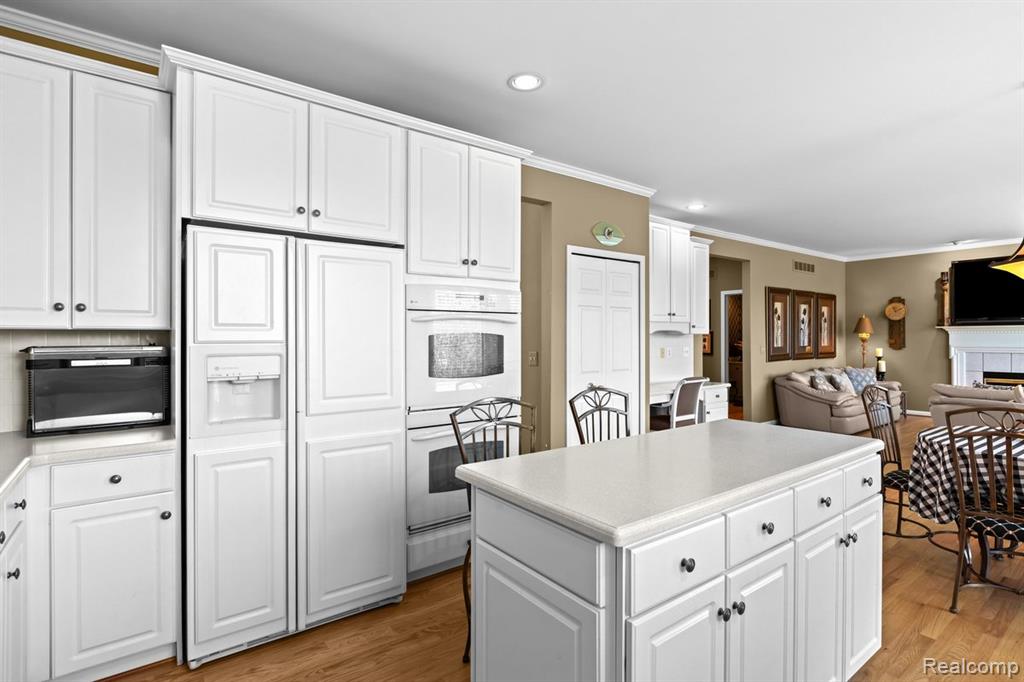 54675 Aurora Park, Shelby Twp, MI 48316 — Photo 18