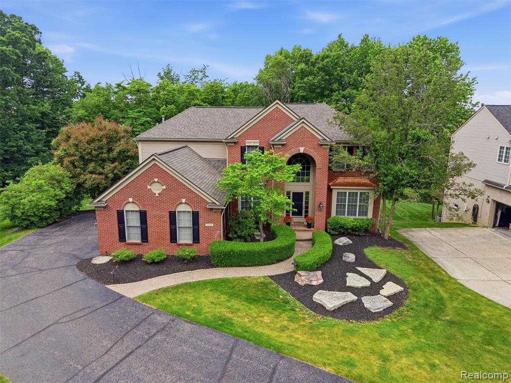 5454 Creekmonte Drive, Rochester, MI 48306 — Photo 3