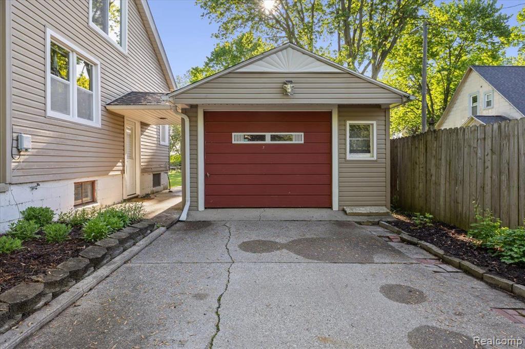 8869 MERIDIAN Street, Willis, MI 48191 — Photo 15