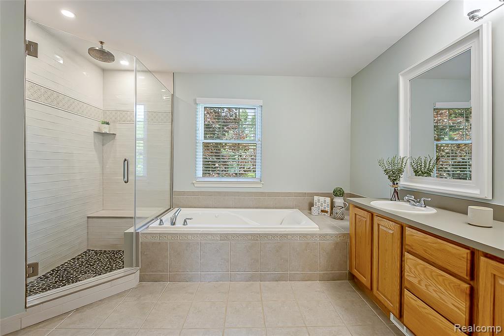 1162 Gentry Drive, South Lyon, MI 48178 — Photo 19