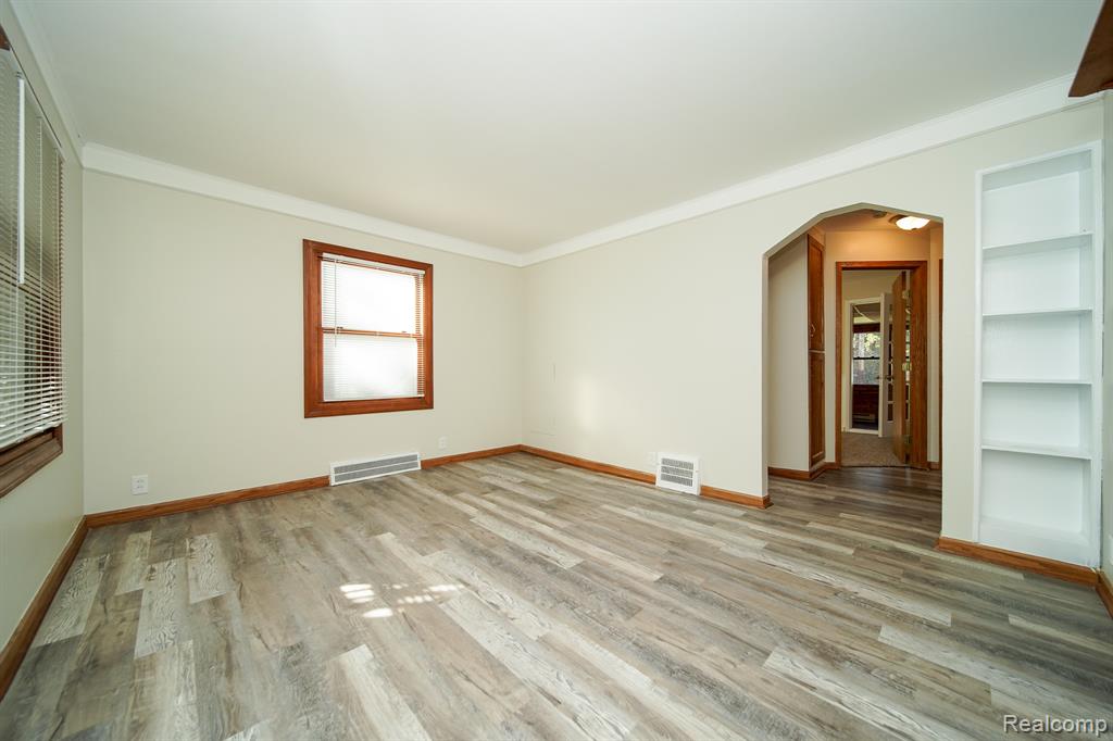4462 1st Street, Wayne, MI 48184 — Photo 23