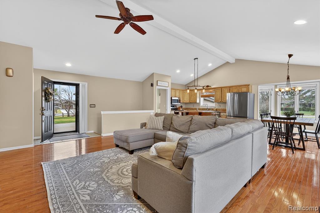 16147 Silvercrest Drive, Fenton, MI 48430 — Photo 9