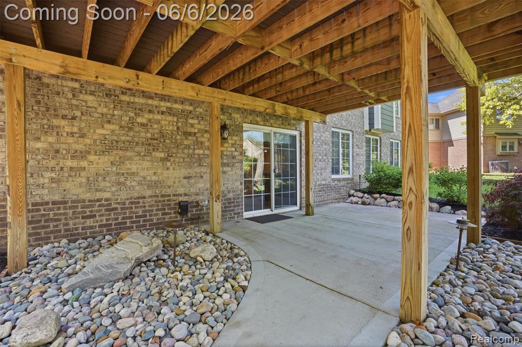 7375 N Mistwood Drive, White Lake, MI 48383 — Photo 59