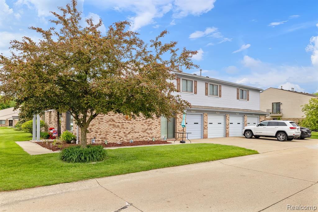 50102 S ANGELO, Chesterfield, MI 48047 — Photo 34