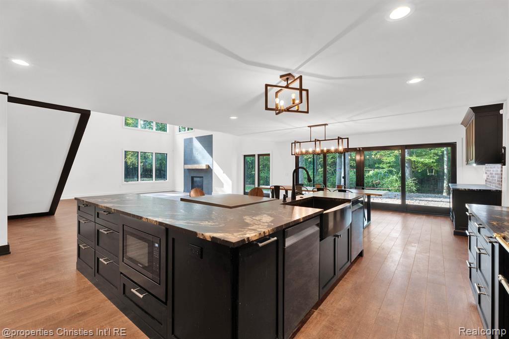 5080 Tootmoor Road, Bloomfield Hills, MI 48302 — Photo 17
