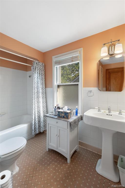 515 S Wilson Avenue, Royal Oak, MI 48067 — Photo 13