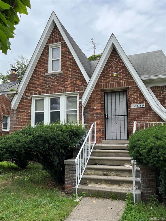18685 Strasburg Street, Detroit, MI 48205 — Photo 2