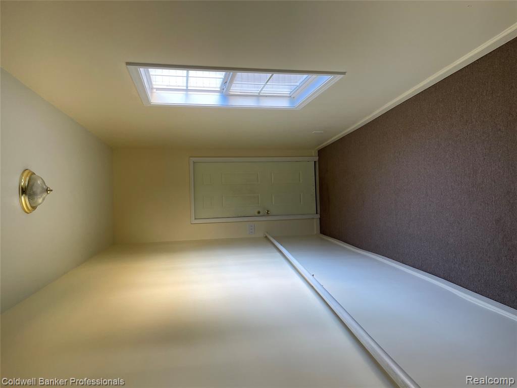 2679 Manatee Court, Lapeer, MI 48446 — Photo 22