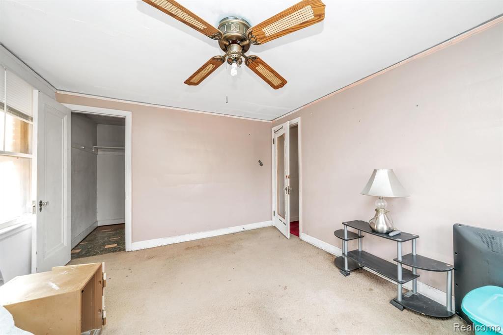 5059 LAKEVIEW Street, Detroit, MI 48213 — Photo 16
