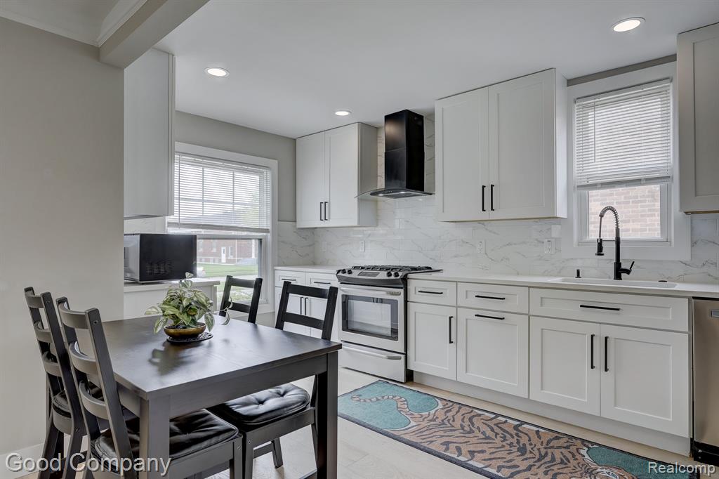 3269 Royal Avenue, Berkley, MI 48072 — Photo 12
