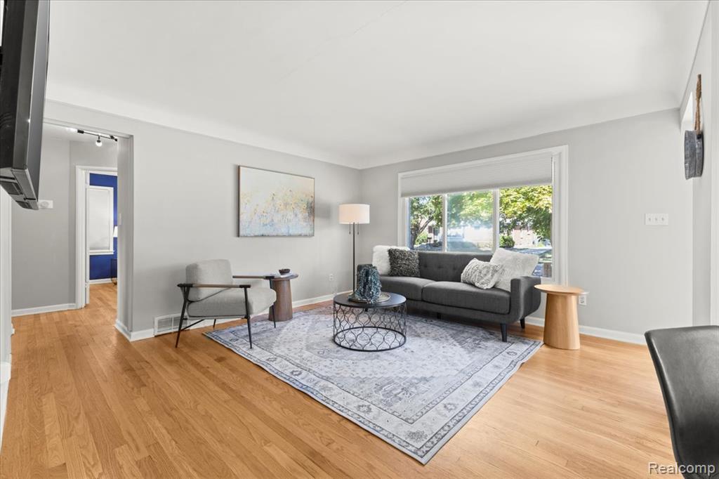 407 Jeffrey Avenue, Royal Oak, MI 48073 — Photo 4