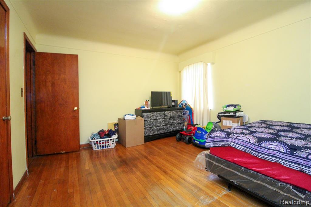 15611 Spring Garden Street, Detroit, MI 48205 — Photo 7