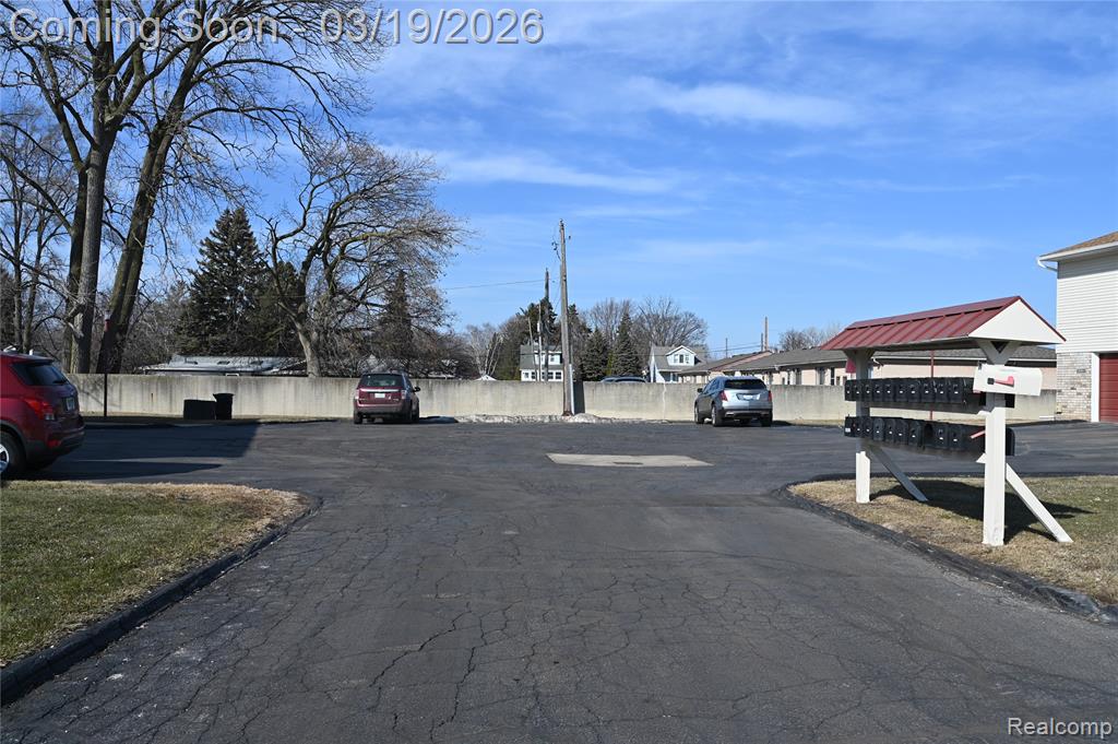 31056 Richert, 8, Fraser, MI 48026 — Photo 4