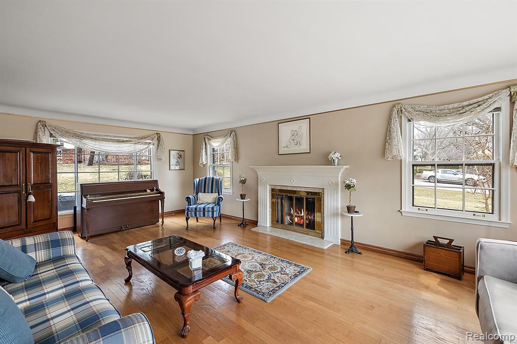 4366 Ardmore Drive, Bloomfield Hills, MI 48302 — Photo 5