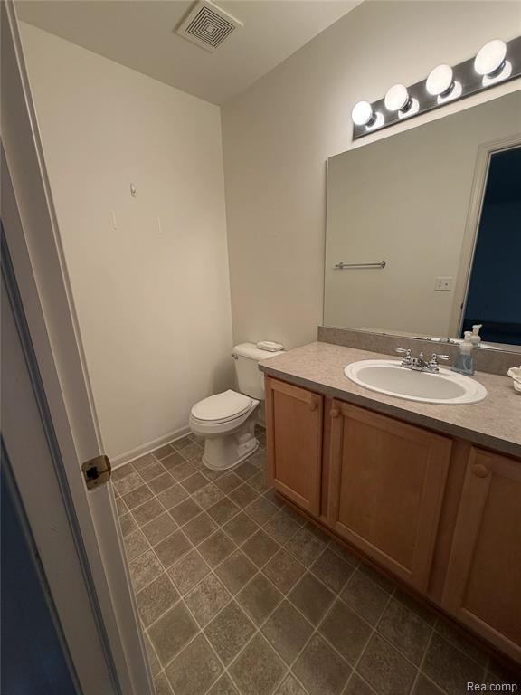 3987 Forester Boulevard, Auburn Hills, MI 48326 — Photo 11