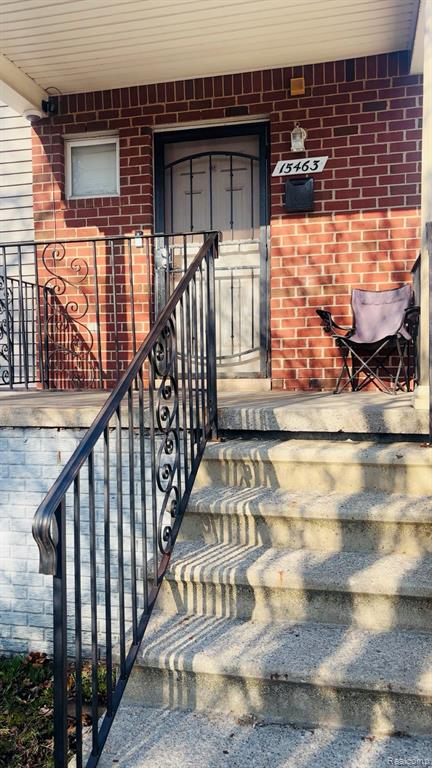 15463 Dexter Avenue - Photo 3