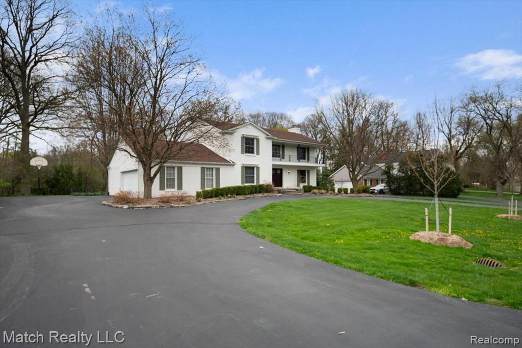 589 KINGSLEY Trail, Bloomfield Hills, MI 48304 — Photo 5