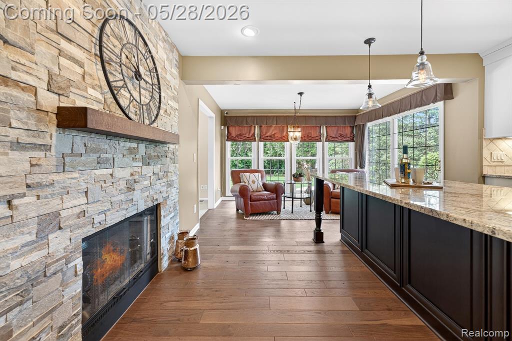 337 Country Club Court, Canton, MI 48188 — Photo 10