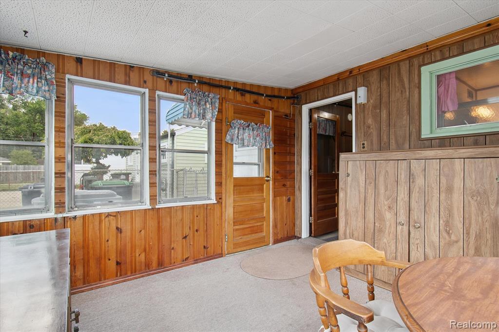 8326 Elm Street, Taylor, MI 48180 — Photo 11
