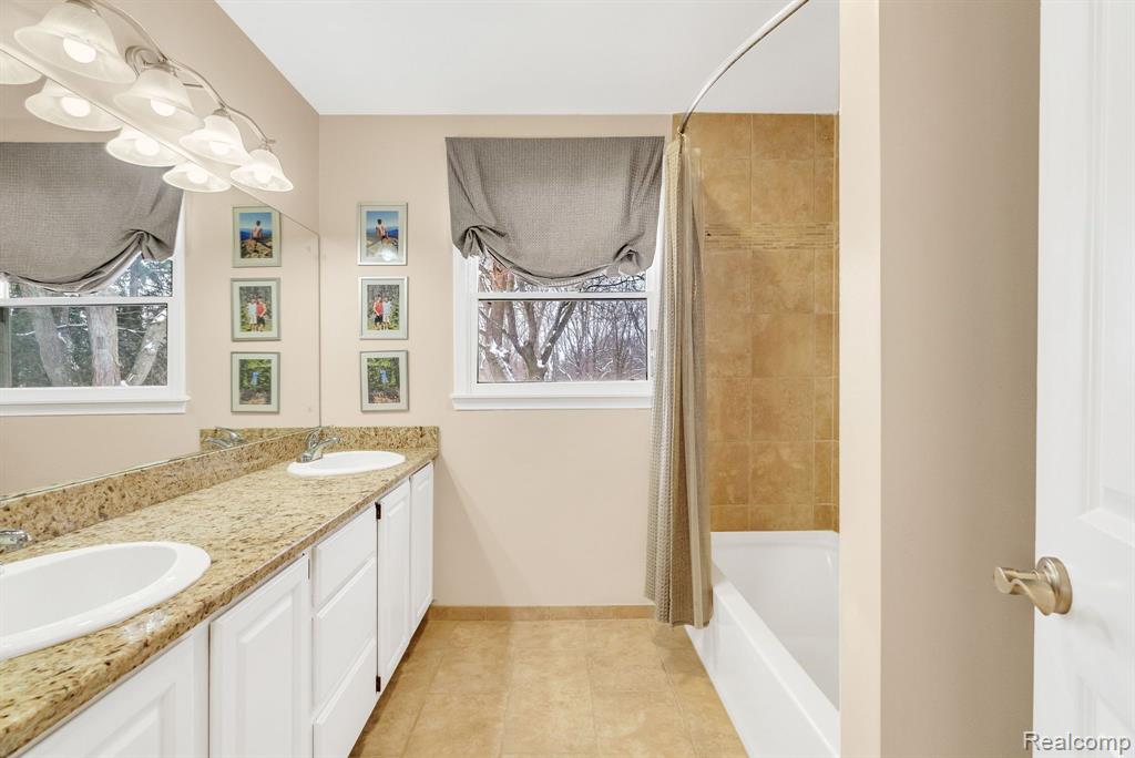 8378 OLD PLANK Road, Grand Blanc, MI 48439 — Photo 56