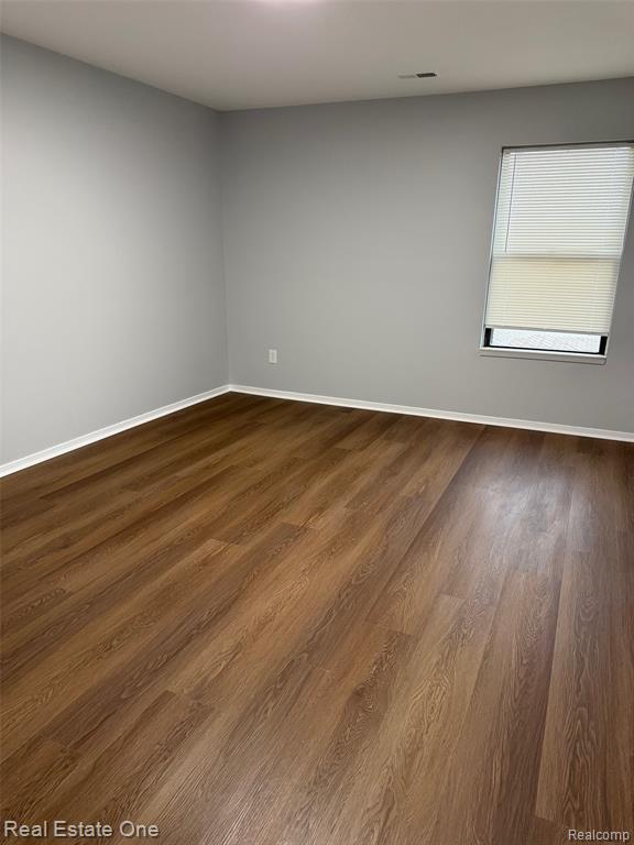 6540 Ridgefield Circle #201 Circle, West Bloomfield, MI — Photo 18