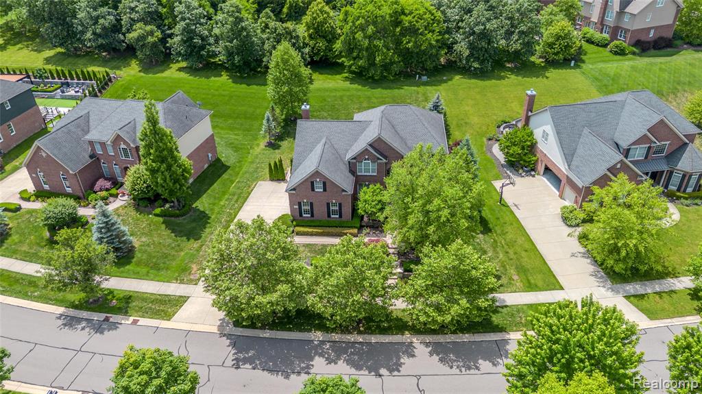 50719 Amesburg Drive, Novi, MI — Photo 53