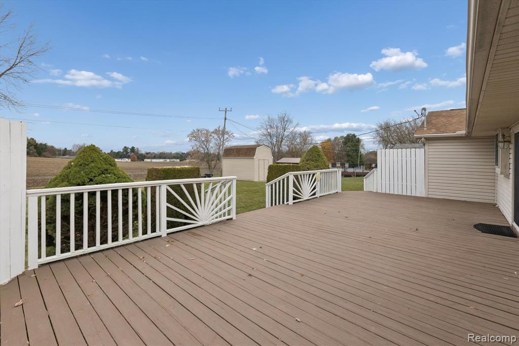 4225 Lapeer Street, Columbiaville, MI 48421 — Photo 4