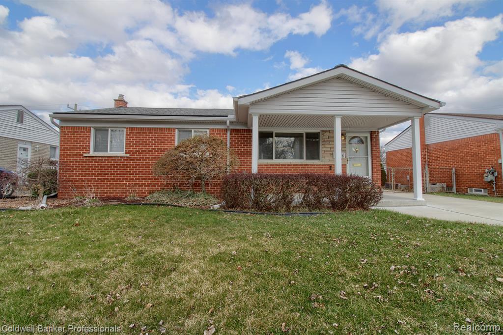 6468 Dillon Street, Garden City, MI — Photo 2