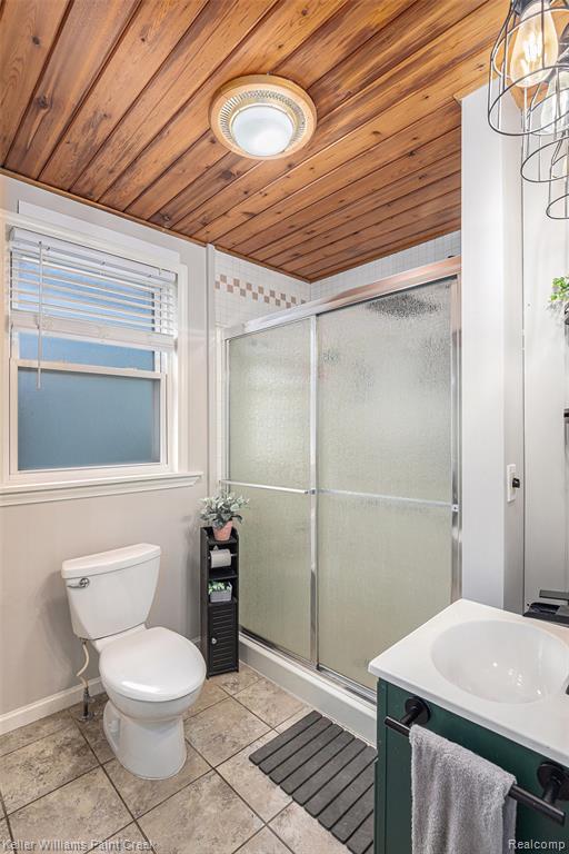 325 West Flint Street, Lake Orion, MI 48362 — Photo 9