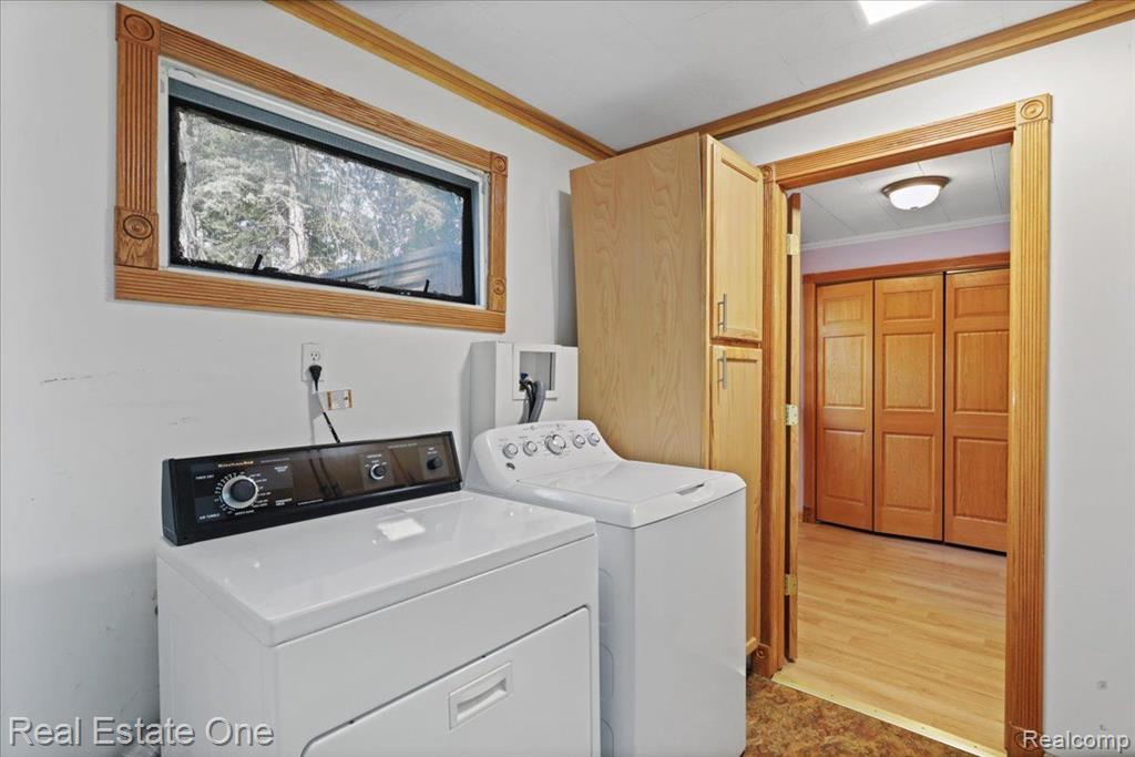 936 RIDGE Road, Lake Orion, MI 48362 — Photo 29