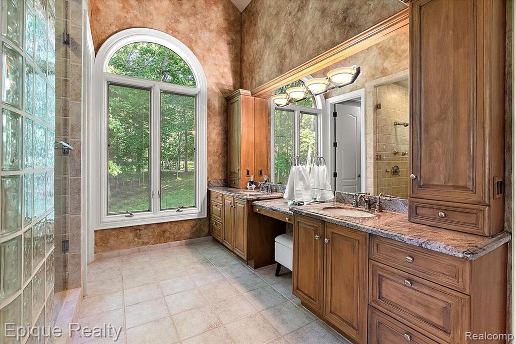 7662 Devins Ridge, Clarkston, MI 48348 — Photo 46