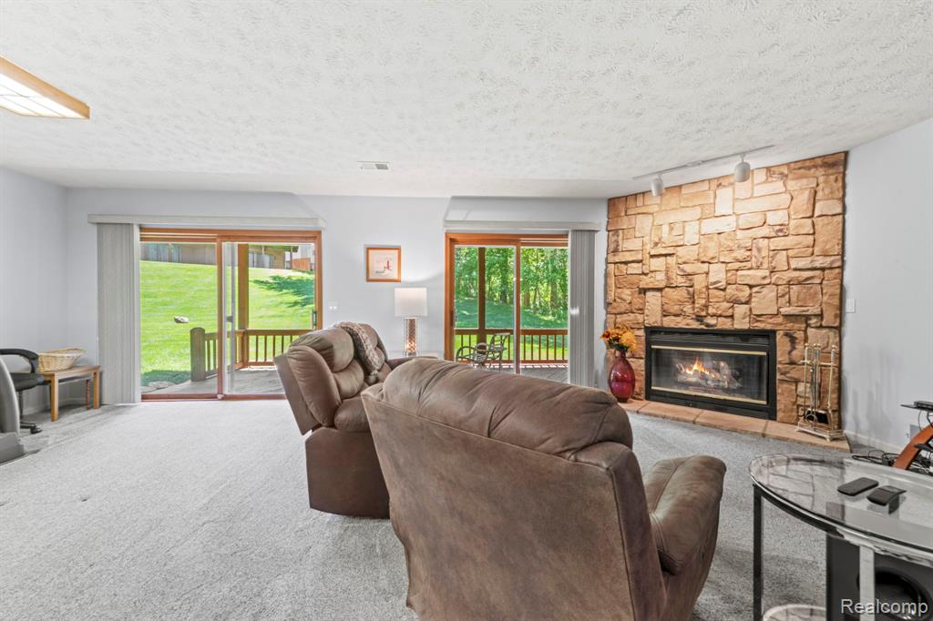 6687 Ridgeview Drive, Clarkston, MI — Photo 33