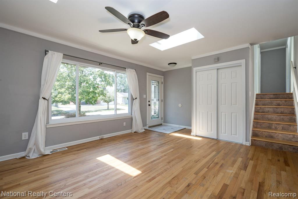 8308 Orhan Street, Canton, MI 48187 — Photo 5