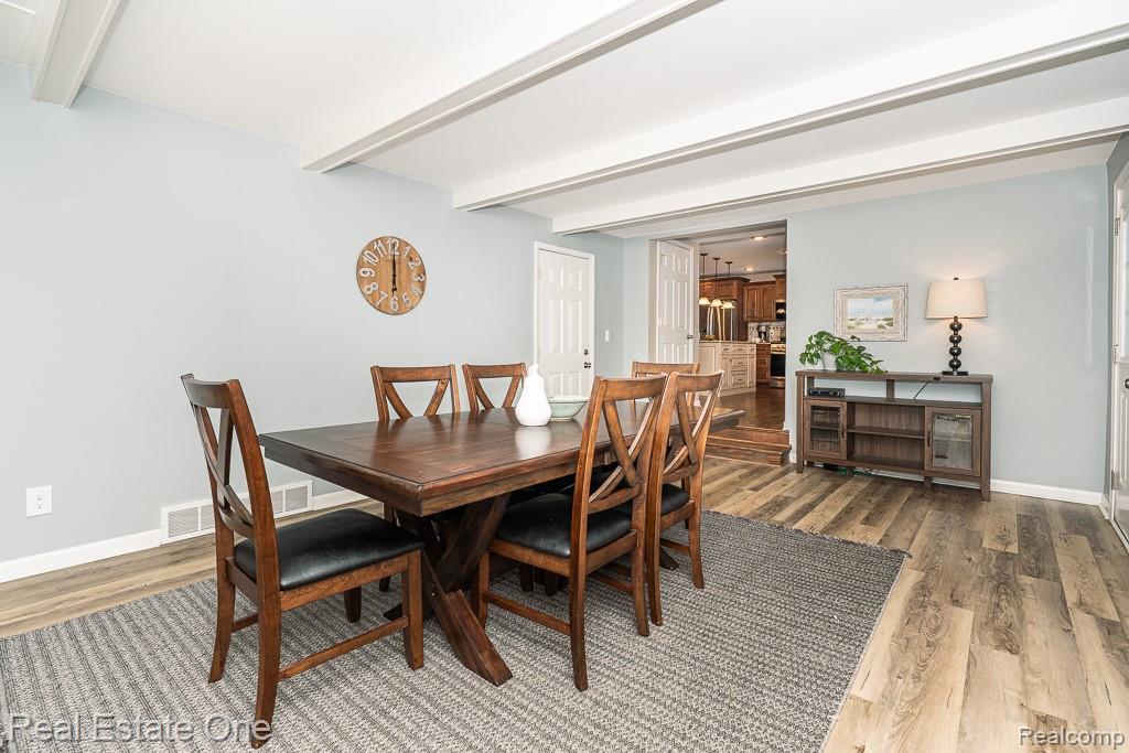 395 Wimpole Drive, Rochester Hills, MI 48309 — Photo 6