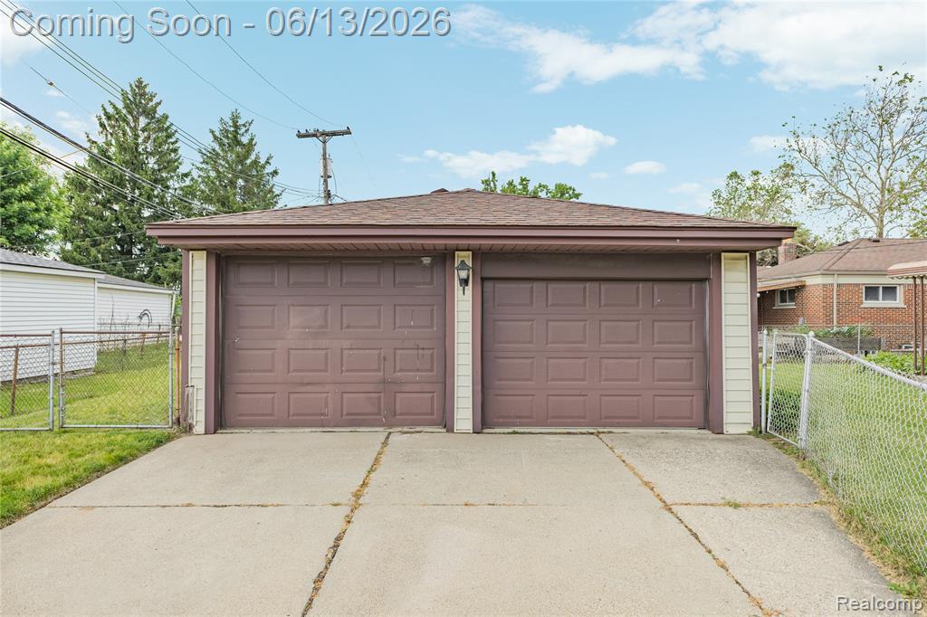 8758 Huron Street, Taylor, MI 48180 — Photo 29