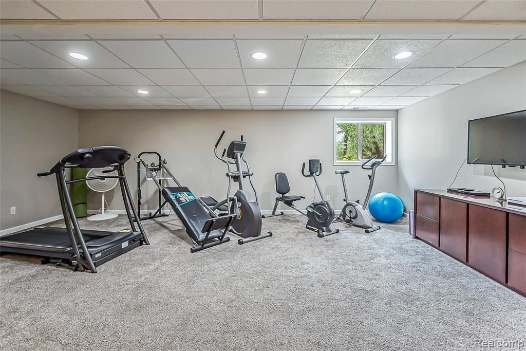58721 Carriage Lane, South Lyon, MI 48178 — Photo 26