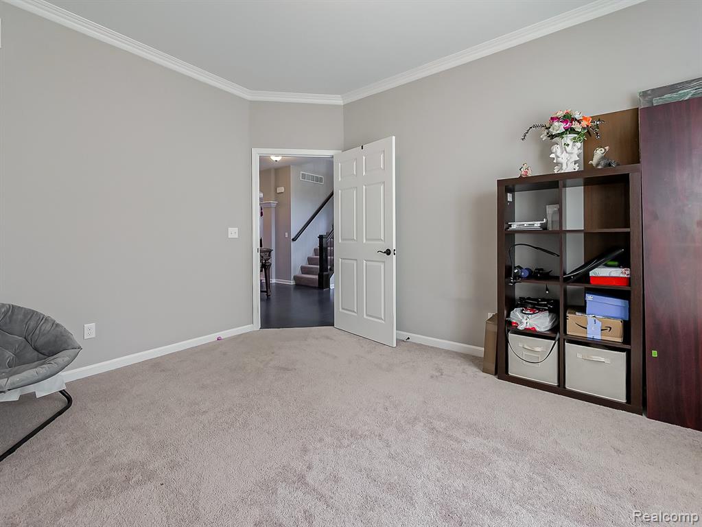 903 Leafdale Drive, Rochester Hills, MI 48307 — Photo 10