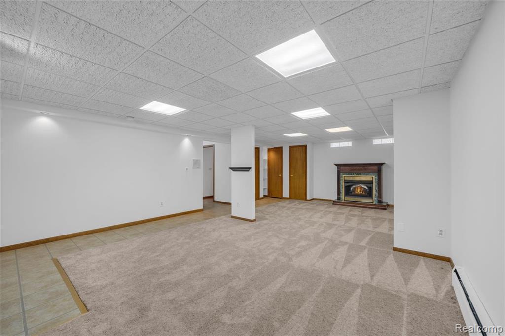 955 Woodlane Drive, 9, Rochester Hills, MI 48307 — Photo 22