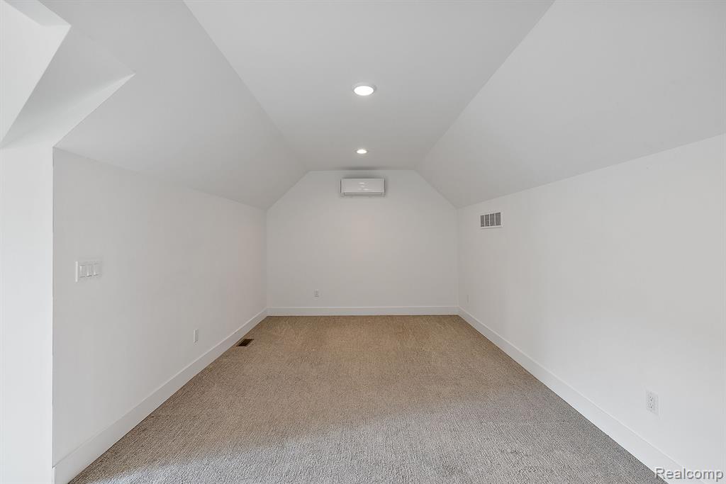 811 Smith Avenue, Birmingham, MI 48009 — Photo 43