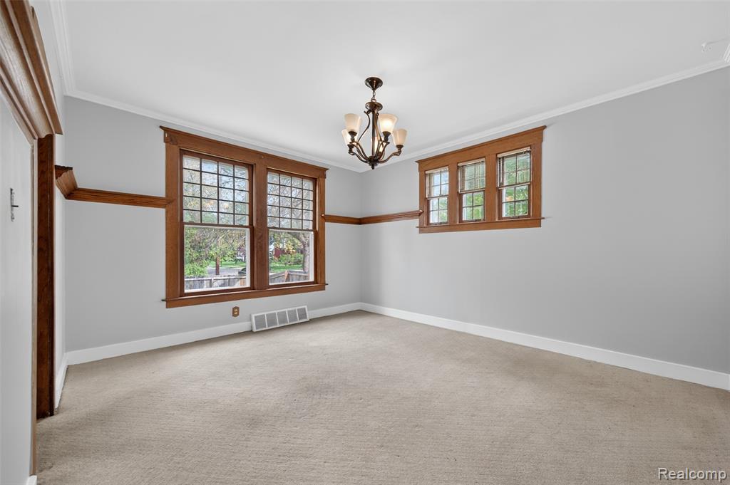 529 E Lincoln Avenue, Royal Oak, MI 48067 — Photo 7