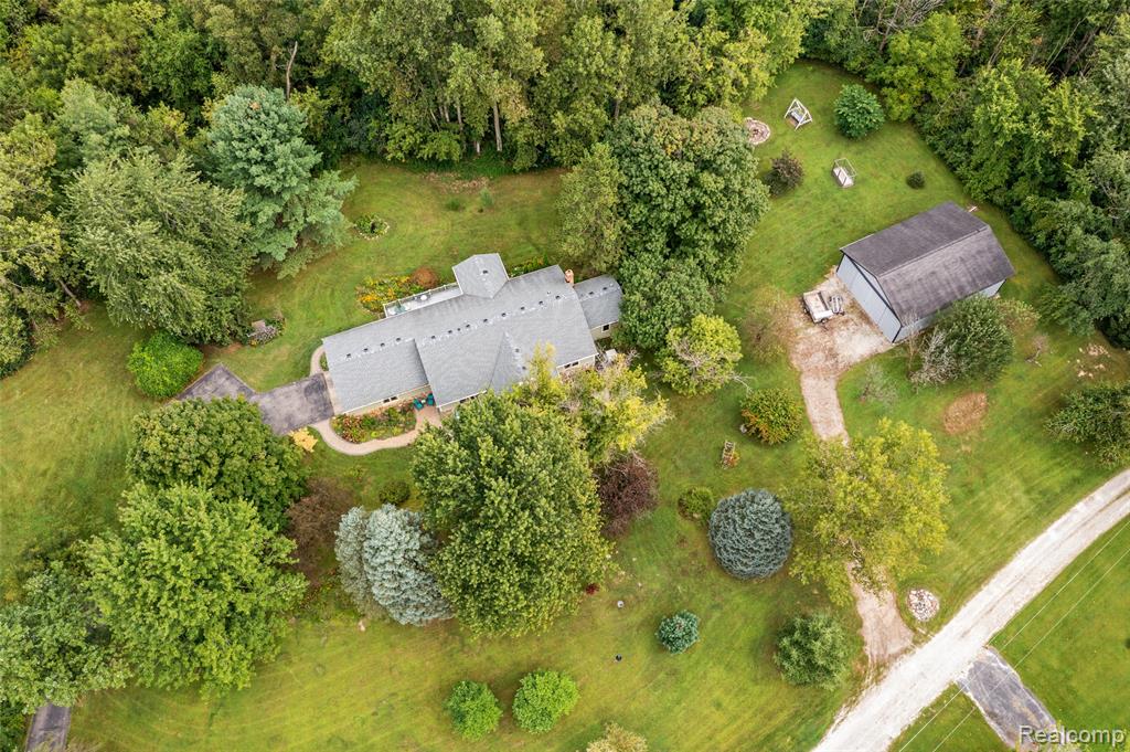 6218 Curtis Road, Plymouth, MI 48170 — Photo 2