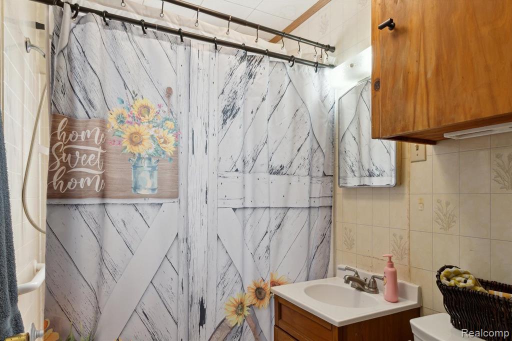 716 Allen Street, Caro, MI 48723 — Photo 17