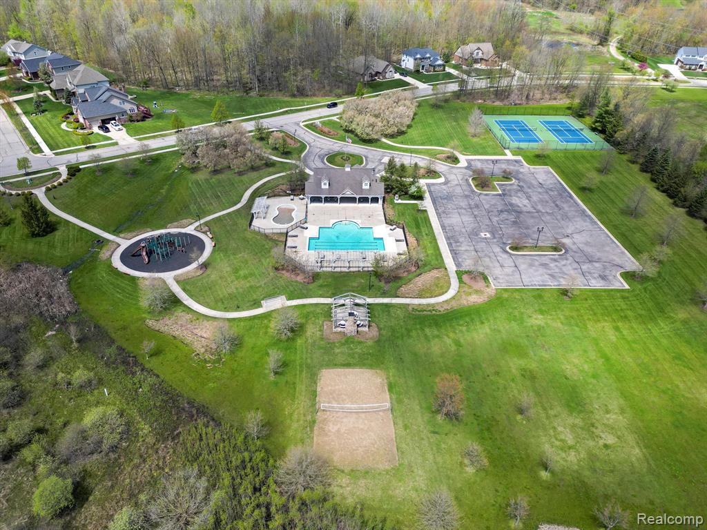 889 APPLETON, Oakland, MI — Photo 24