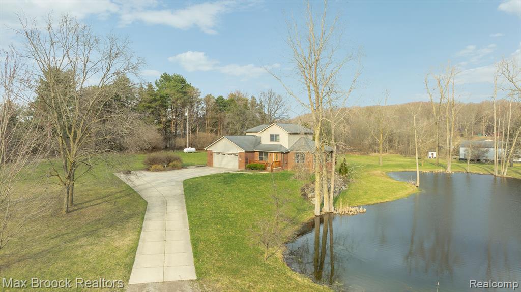 6426 OAK GROVE Road, Howell, MI 48855 — Photo 47