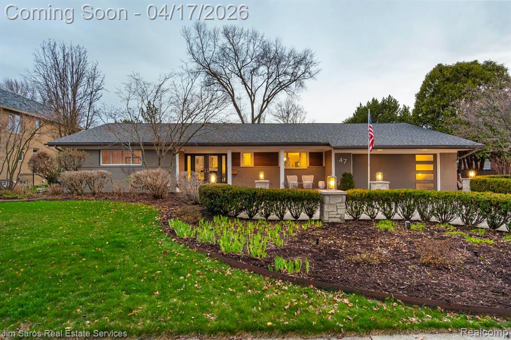 47 Roslyn Road, Grosse Pointe Shores, MI 48236 — Photo 48