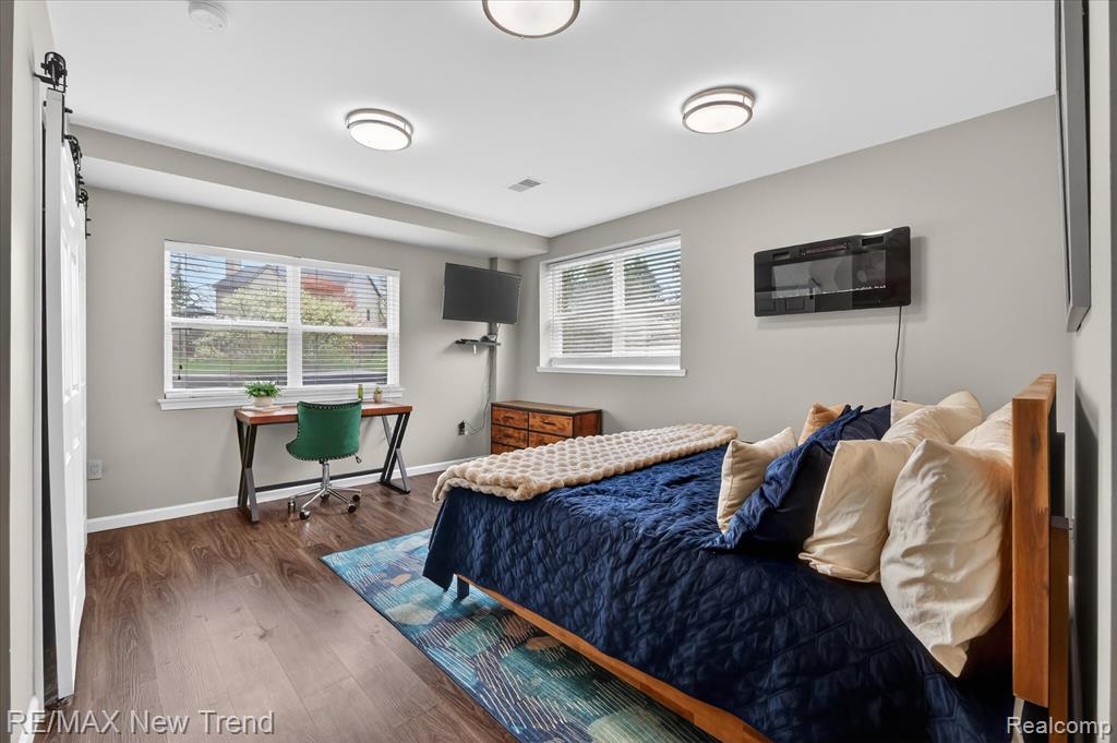 2032 Dover Drive, Wixom, MI 48393 — Photo 48
