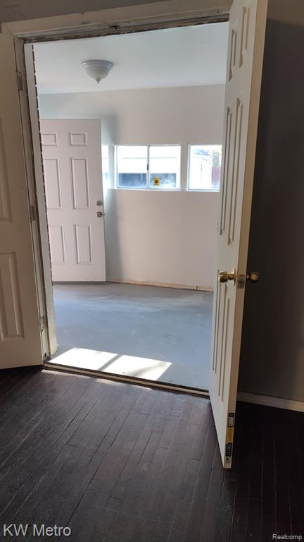 8272 E Outer Drive, Detroit, MI 48213 — Photo 12