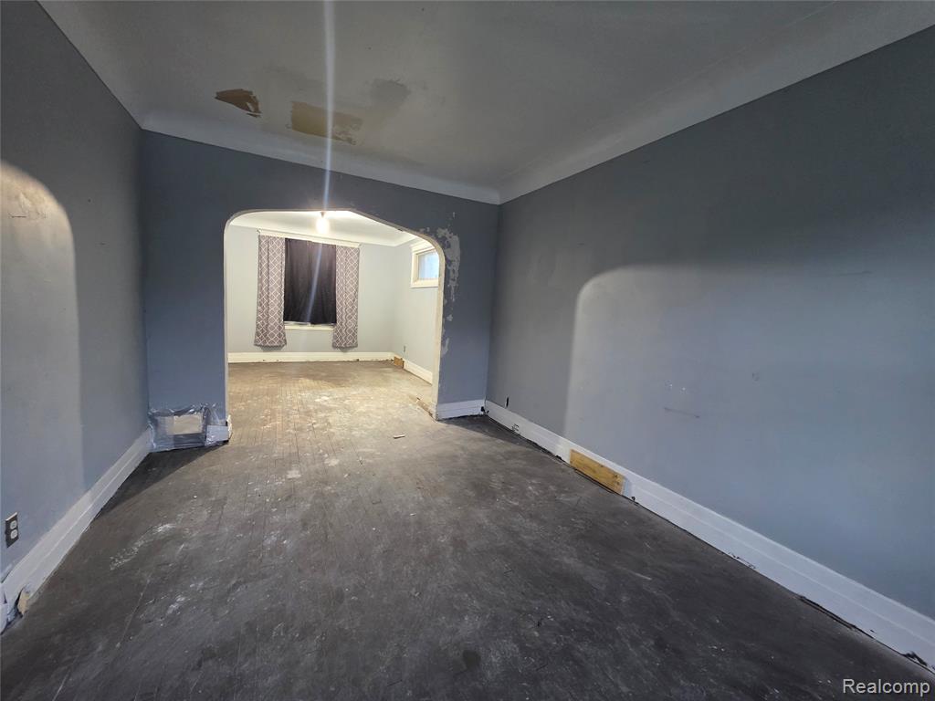 3439 Cadillac Boulevard, Detroit, MI 48214 — Photo 9